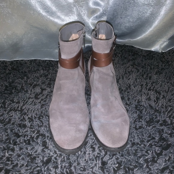 Women’s Michael Kors Ankle Boots - Picture 3 of 5